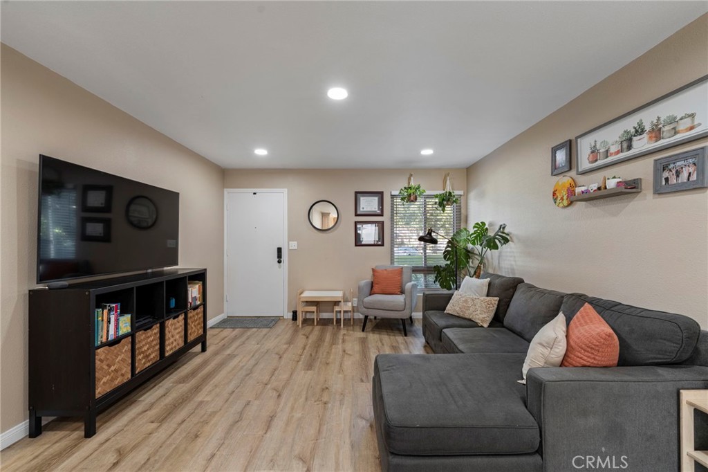 Smoketree (SMKT) - Residential