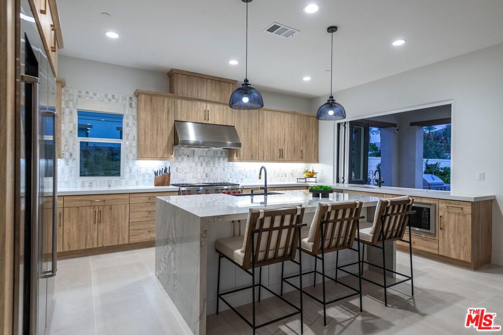 The Province - Residential Lease