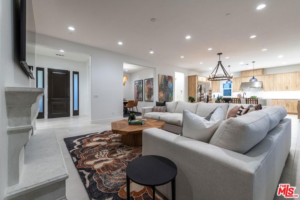 The Province - Residential Lease