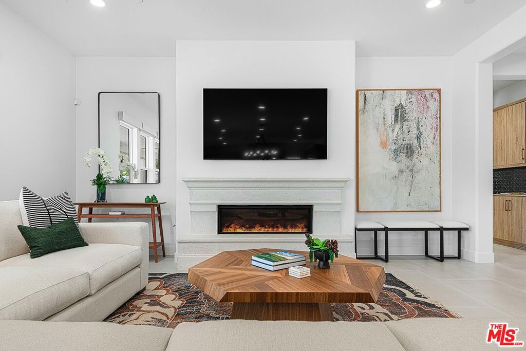 The Province - Residential Lease