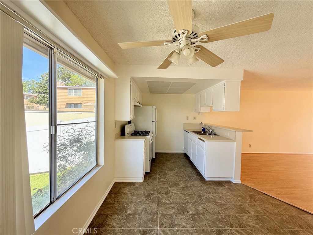 732 west lambert road 30