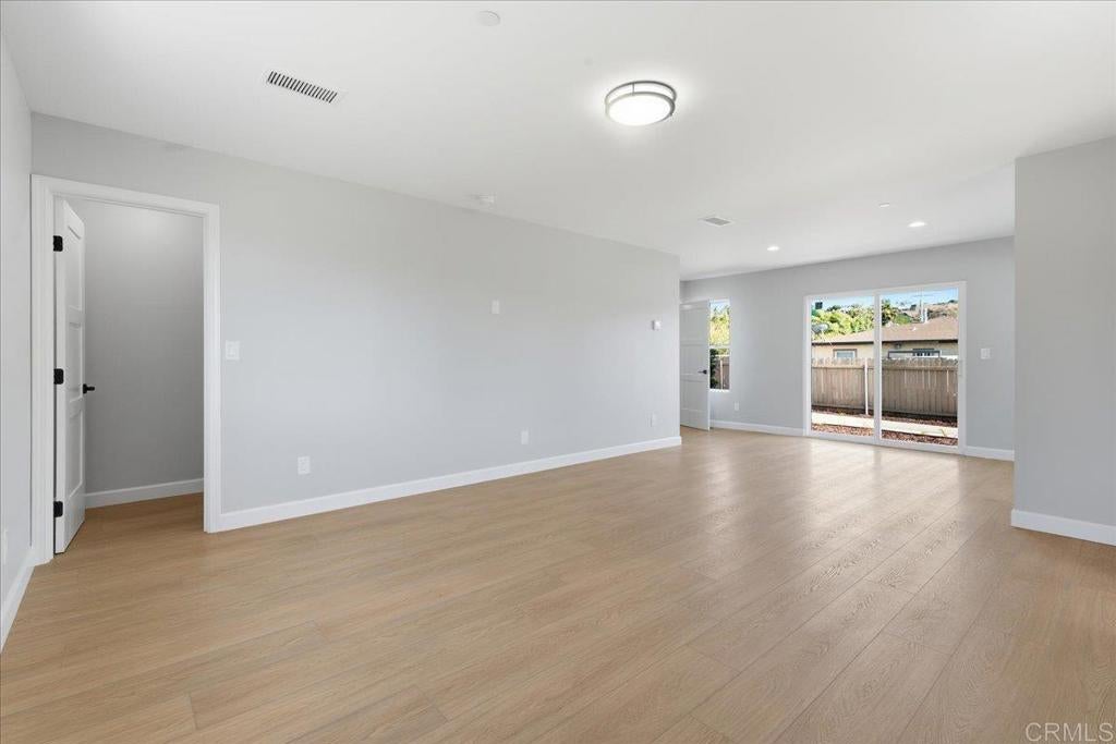 1835 Rios Avenue