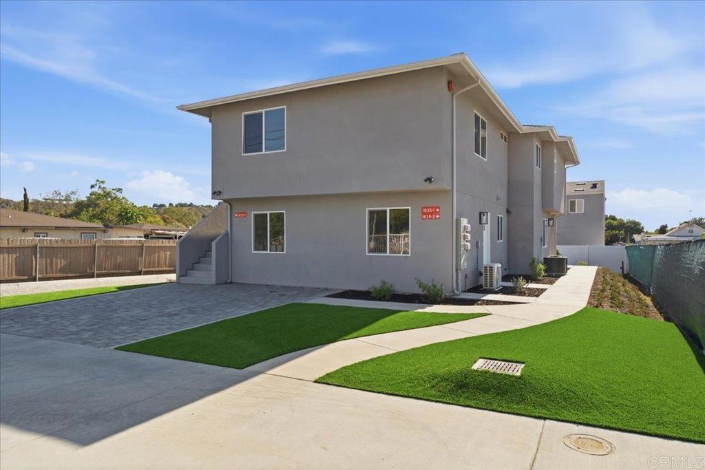 1835 Rios Avenue