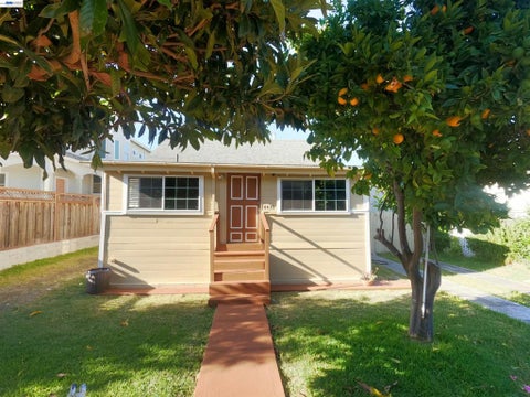 Photo of 4439 Horner St ST, Union City, CA 94587 (MLS # 41149567)
