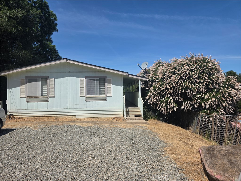 Great new price! Live in one, rent the other unit for income. Or, this would make a great extended family home as well! 2 Bedrooms, 1 bath in each unit. This home sits in a great location close to shopping, local bus line and lake. Utilities are all electric with two meters, including heating and cooling. Don't let this home slip away!