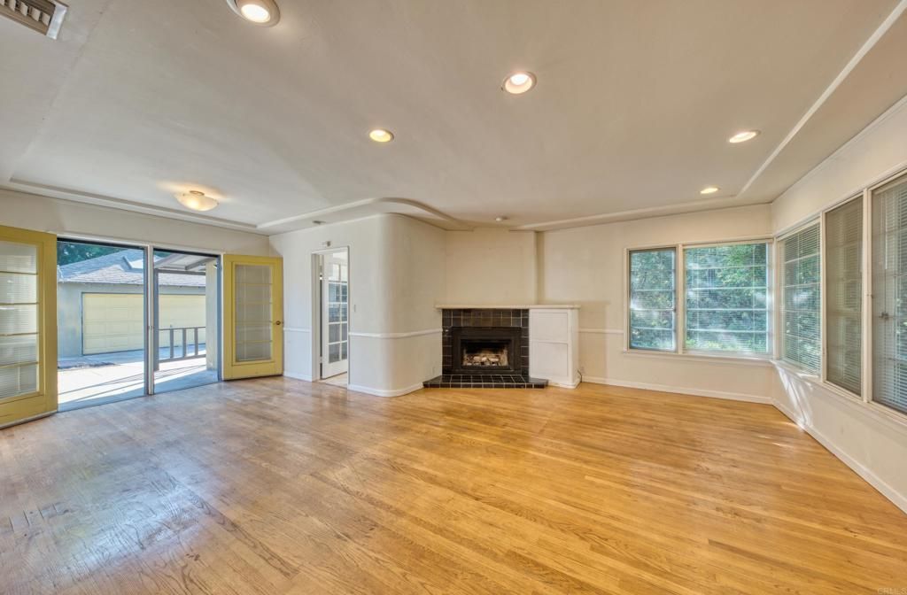 Photo of 444 N Myrtle Ave Ave, Monrovia, CA 91016 (MLS # NDP2510584)