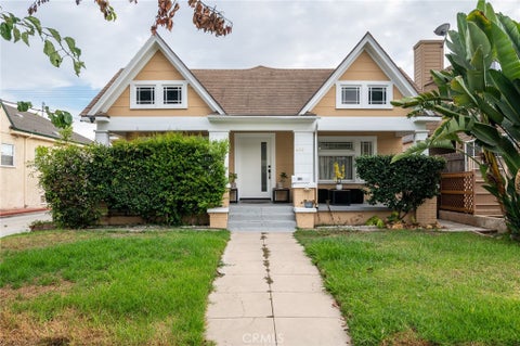 Photo of 420 W California Boulevard, Glendale, CA 91203 (MLS # GD26180394)
