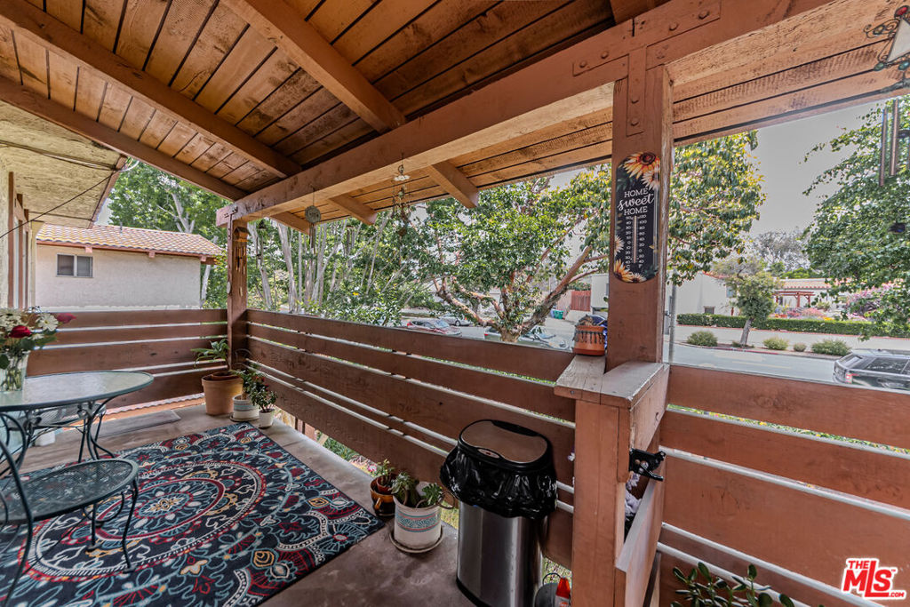 3719 Country Club Drive 6