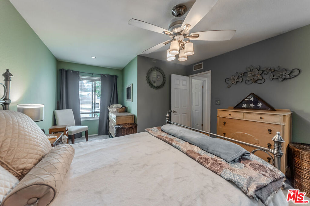 3719 Country Club Drive 6