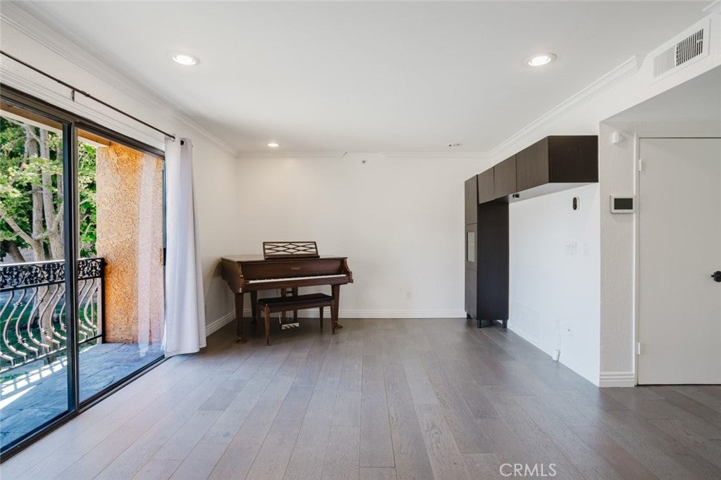 645 Balboa Avenue 1C