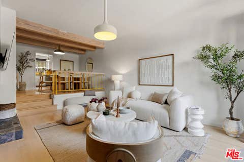 Photo of 958 18th Street #4, Santa Monica, CA 90403 (MLS # 26871193)