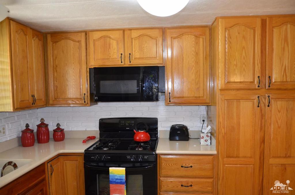 Portola Country Club - Manufactured In Park