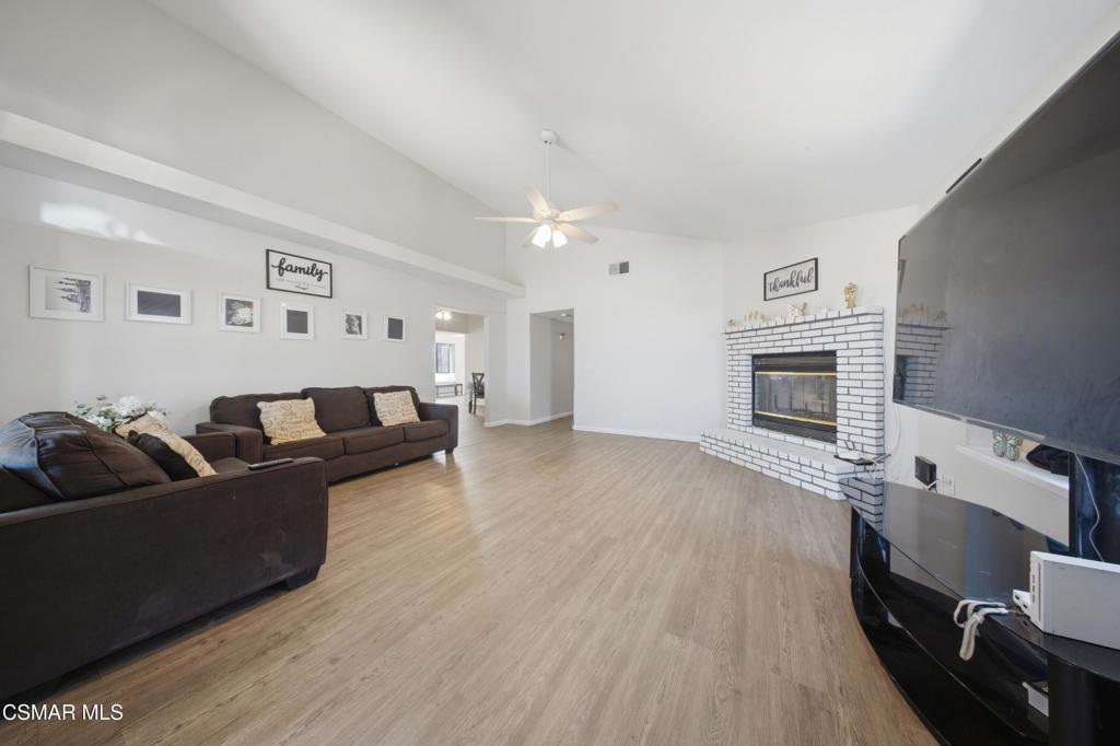 Properties 9816 Rea Avenue