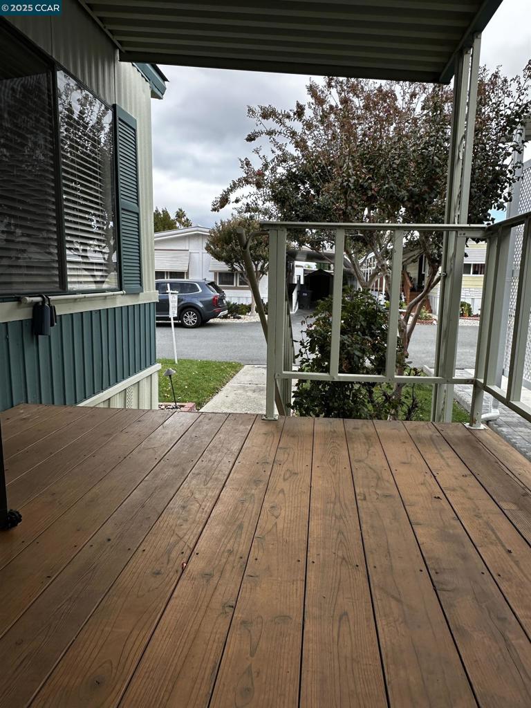 Properties 2 134 Banyon Drive