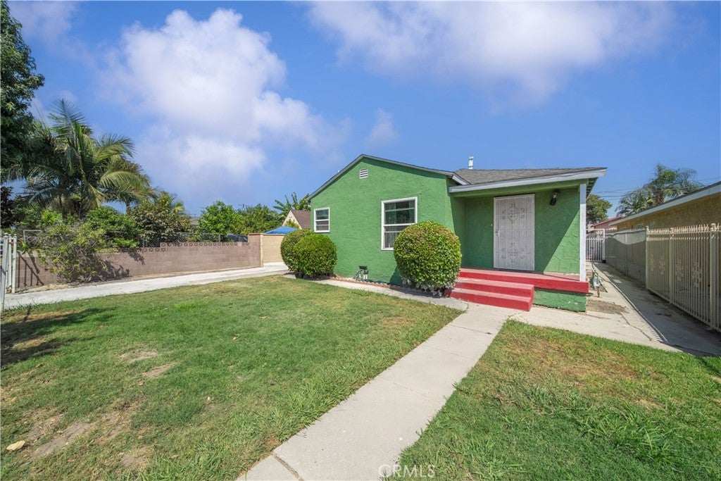 901 W 134th Place