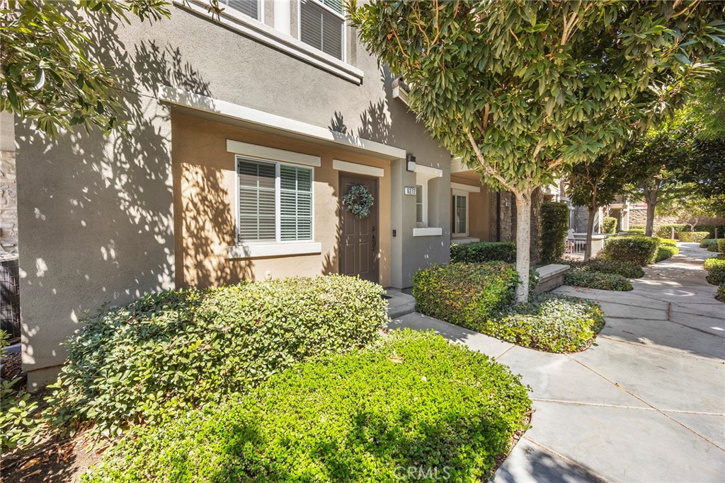 Welcome to 6272 Cristal! Located in the premier Serafina Gated Community. This sassy, chic and contemporary end unit offers the perfect blend of style and comfort. Boasting 2 bedrooms, 2.5 bathrooms, this thoughtfully designed residence is one you do not want to miss! With dual primary suites, both upstairs and downstairs, each with their en-suite full baths - ideal for privacy and versatility. The benefit of being an end unit offers multiple windows and soaring ceiling that flood the space with abundant natural light. For your comfort and convenience, you will find an inside laundry, a cozy great room with a fireplace and a view deck off of the dining room perfect for relaxing or entertaining. Serafina is a secluded community with award winning schools, parks, a sparkling community pool along with fabulous dining and shopping options nearby. Close to all transportation modes, Cristal is located in a prime location, making commuting a breeze. Experience modern luxury in a high sough after, vibrant community! Welcome home!