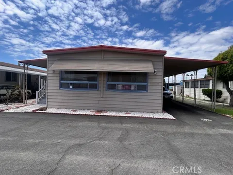 MLS: OC26105306