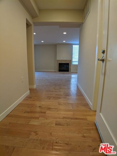 Photo of 5143 White Oak Avenue #102, Encino, CA 91316 (MLS # 26661913)