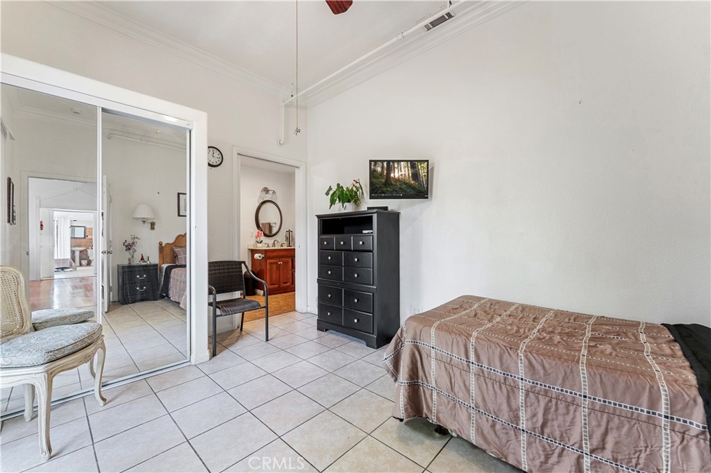 Vista Mirage (32215) - Residential Lease