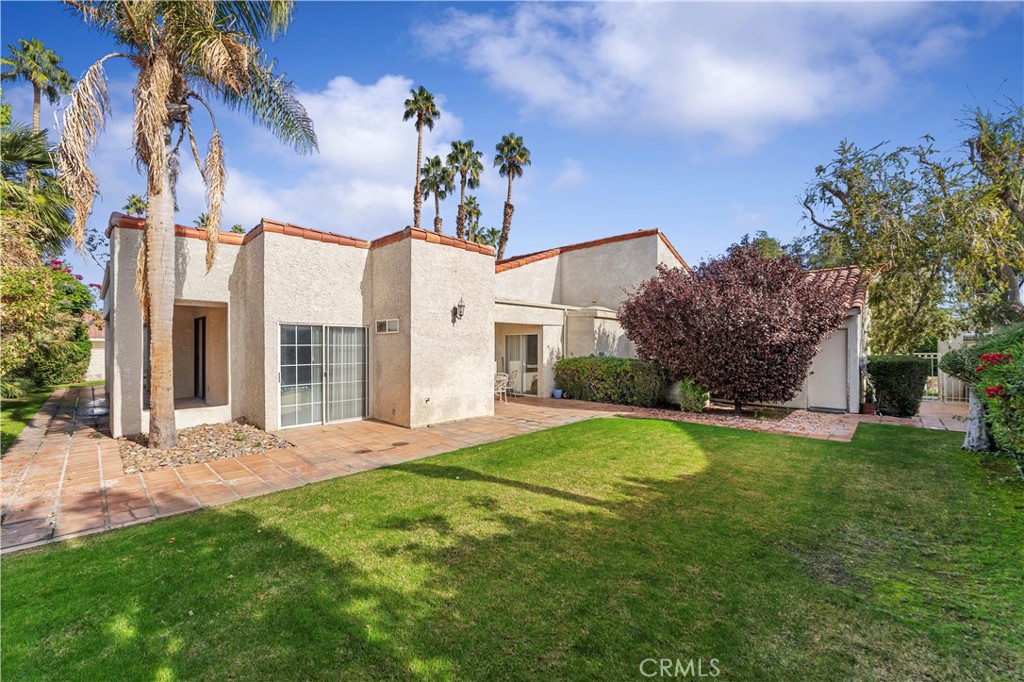 Vista Mirage (32215) - Residential Lease