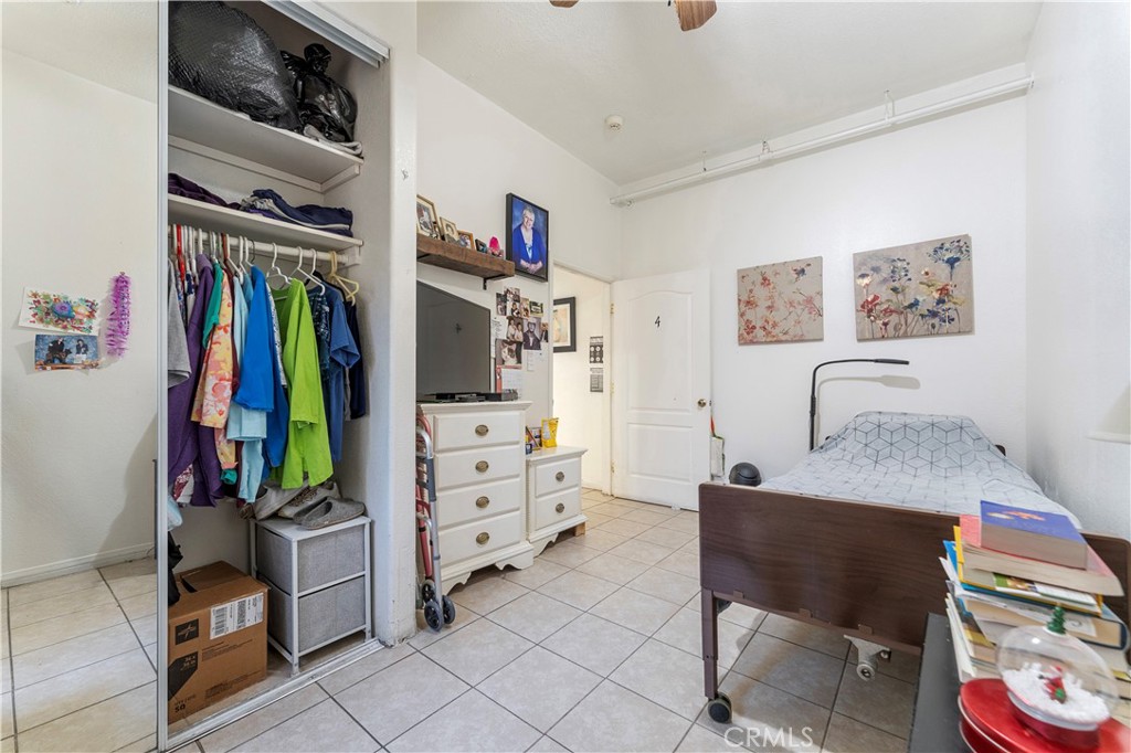 Vista Mirage (32215) - Residential Lease
