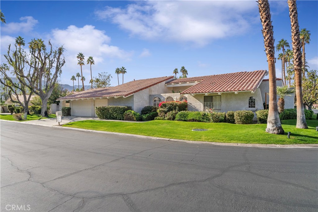 Vista Mirage (32215) - Residential Lease