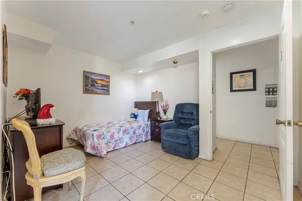 Vista Mirage (32215) - Residential Lease