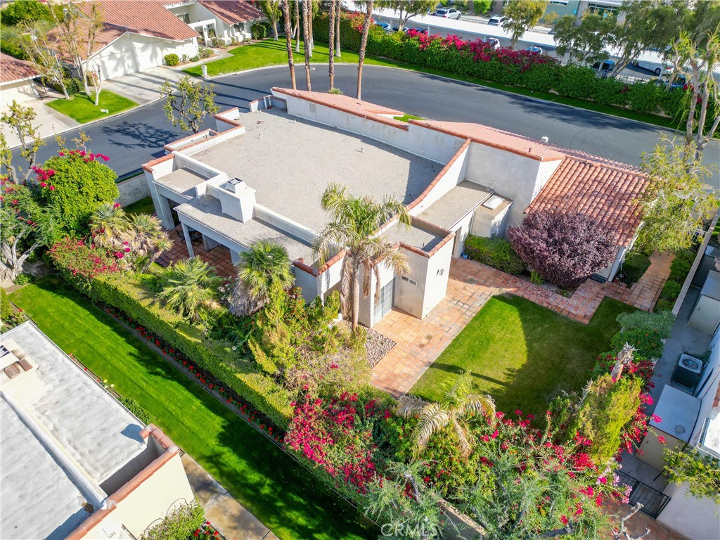 Vista Mirage (32215) - Residential Lease