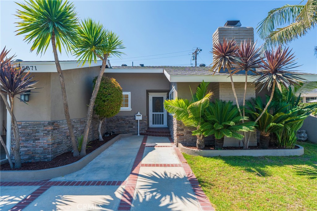 Welcome to this beautifully updated 3-bedroom, 2.5-bathroom home offering 1,340 sq ft of thoughtfully designed living space. The open-concept layout creates a seamless flow between the living, dining, and kitchen areas—perfect for everyday comfort and hosting guests.
The kitchen features granite countertops, island, GE Profile stainless steel appliances, and a Bosch dishwasher. Newly refinished hardwood floors, fresh interior paint, dual-pane windows, crown molding, and ceiling fans in every room add to the home's charm and functionality.
Natural light pours into both bathrooms through skylights, highlighting the elegant stone showers and flooring. Step outside to your private backyard oasis, complete with a custom BBQ island featuring granite counters, a built-in kegerator, refrigerator, pizza oven, ample storage, and two cozy fire pits—ideal for entertaining year-round. Additional highlights include: central air conditioning and heating, attached two-car garage with washer/dryer hookups, welcoming entryway, block walls and powder-coated side gates for added privacy. This Huntington Beach home combines comfort, style, and outdoor living in one perfect package.