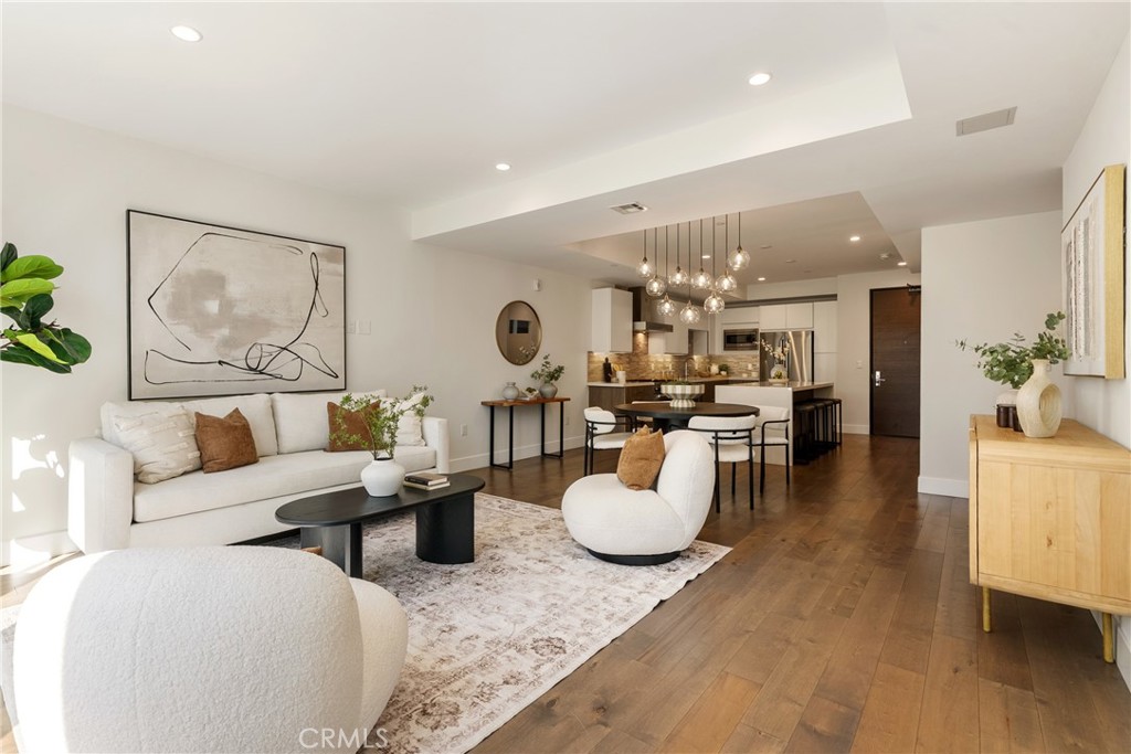 3715 San Marino Street 105