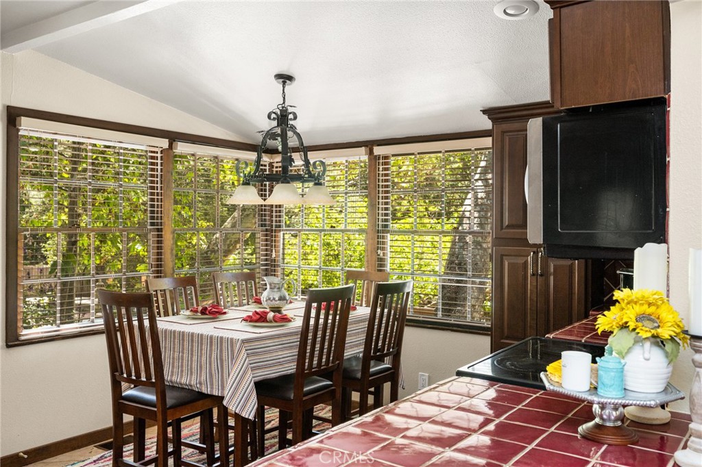 Modjeska Canyon (MC) - Residential Lease