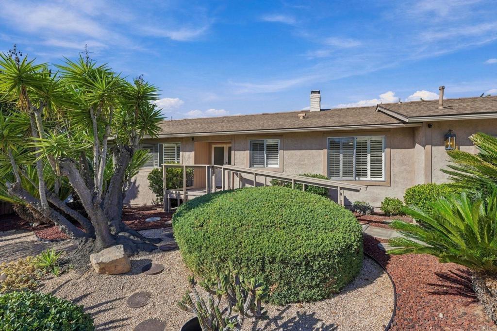 817 Crescent Drive