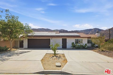 Photo of 52275 Avenida Vallejo, La Quinta, CA 92253 (MLS # 26837117)
