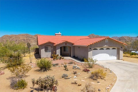Photo of 7381 Sunset RD, Joshua Tree, CA 92252 (MLS # PW26231026)