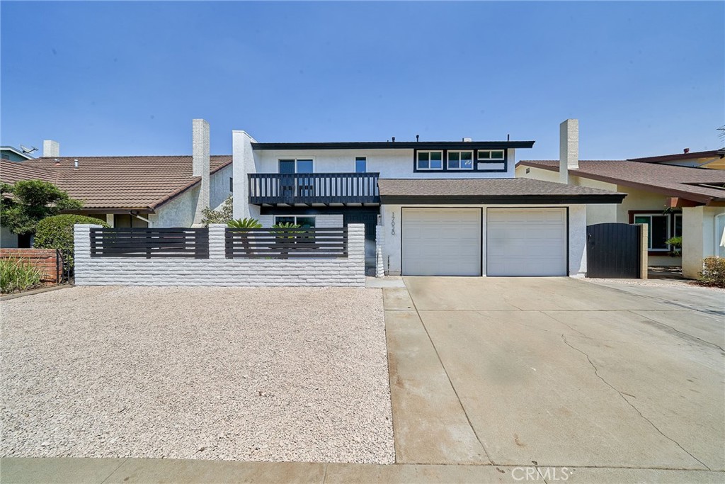 17020 Steven Street