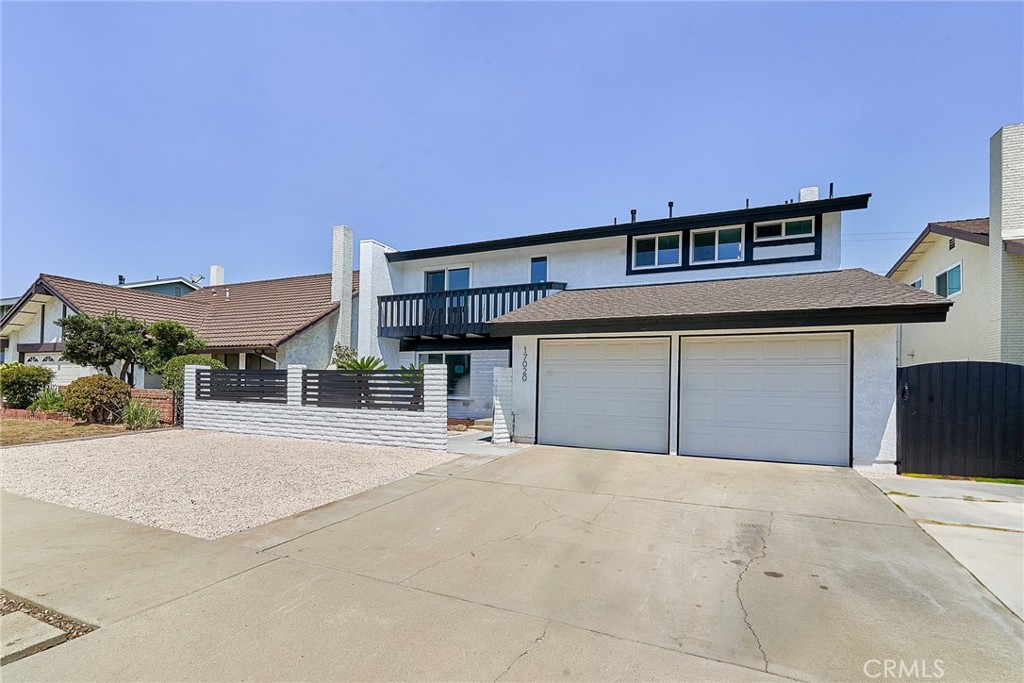 17020 Steven Street