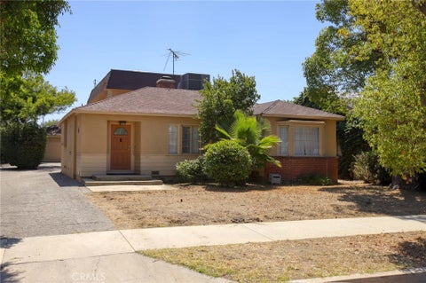 Photo of 6248 Ben AVE, North Hollywood, CA 91606 (MLS # GD26129900)