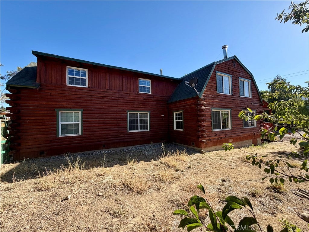 1004 Eagle Lane
