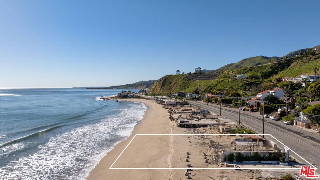 21546 Pacific Coast Highway