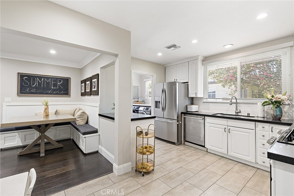 19438 Calvert Street