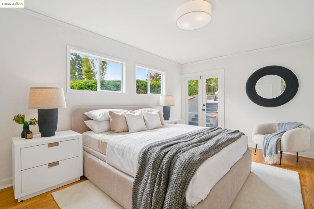 OAKMORE - Residential