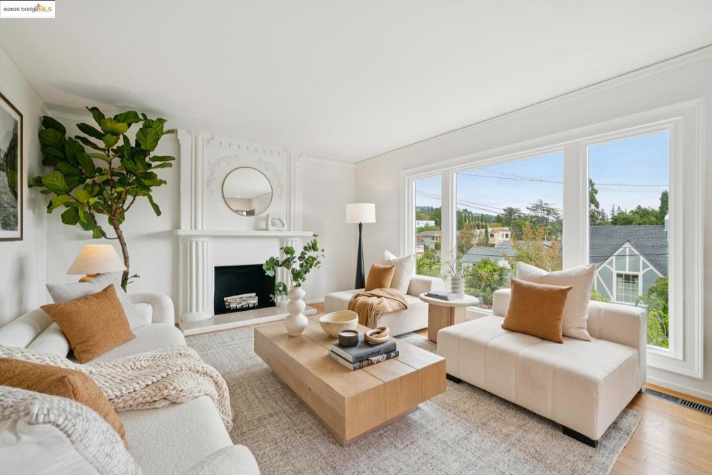 OAKMORE - Residential
