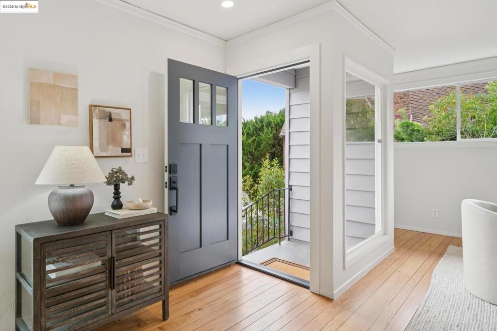 OAKMORE - Residential