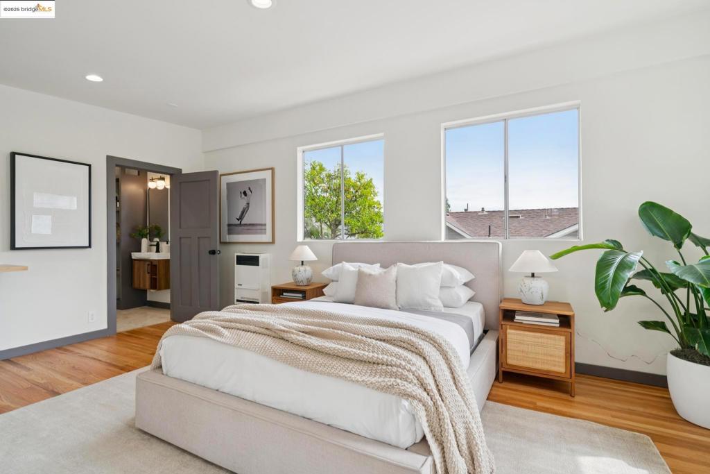 OAKMORE - Residential