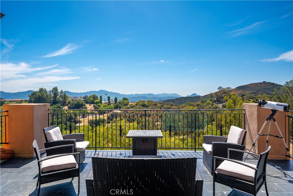 24410 Mulholland