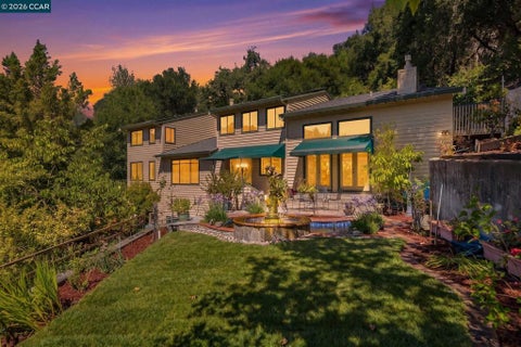 Photo of 39 Mira Loma Rd Rd, Orinda, CA 94563 (MLS # 41152106)