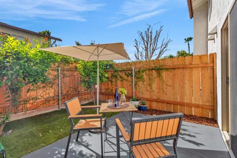 8275 Echo Dell Road San Diego CA 92119