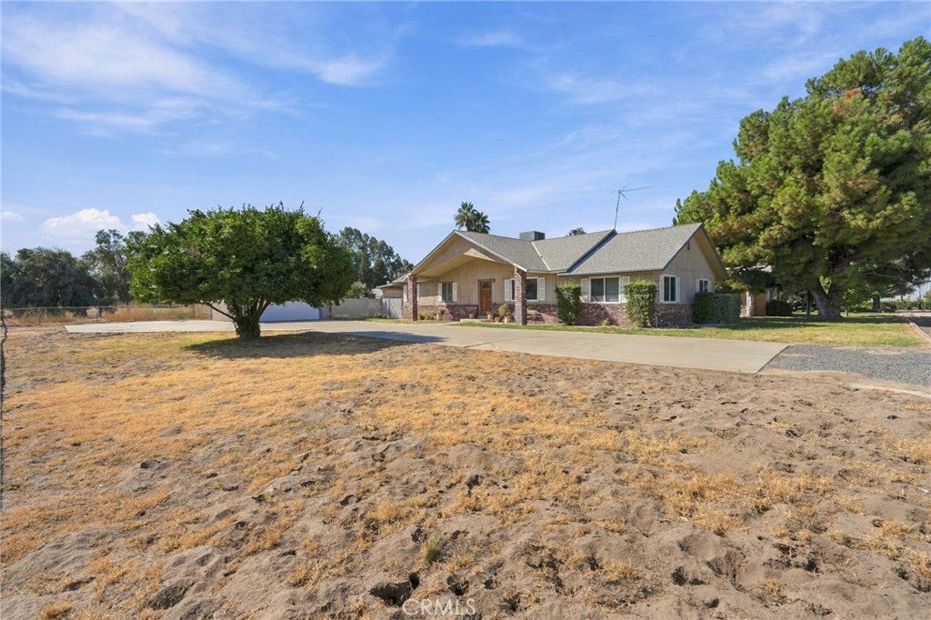 2143 W Linda Vista Avenue