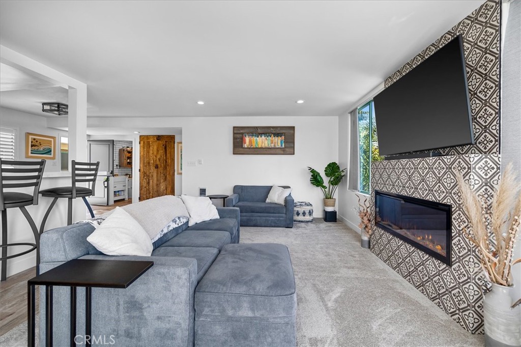 201 Calle Miramar 29