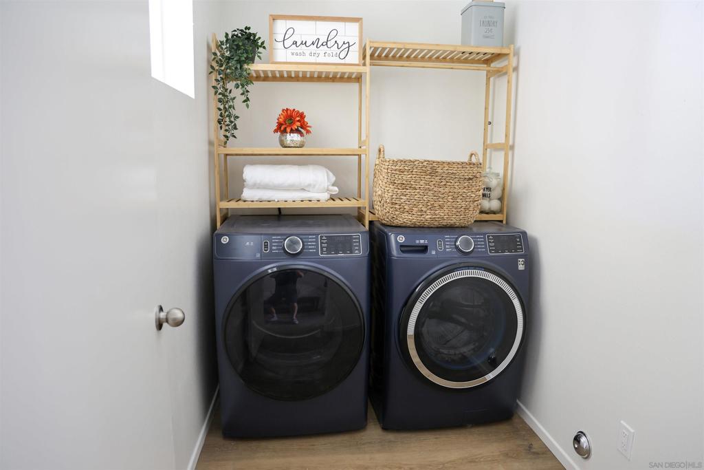 454 Creekside Circle